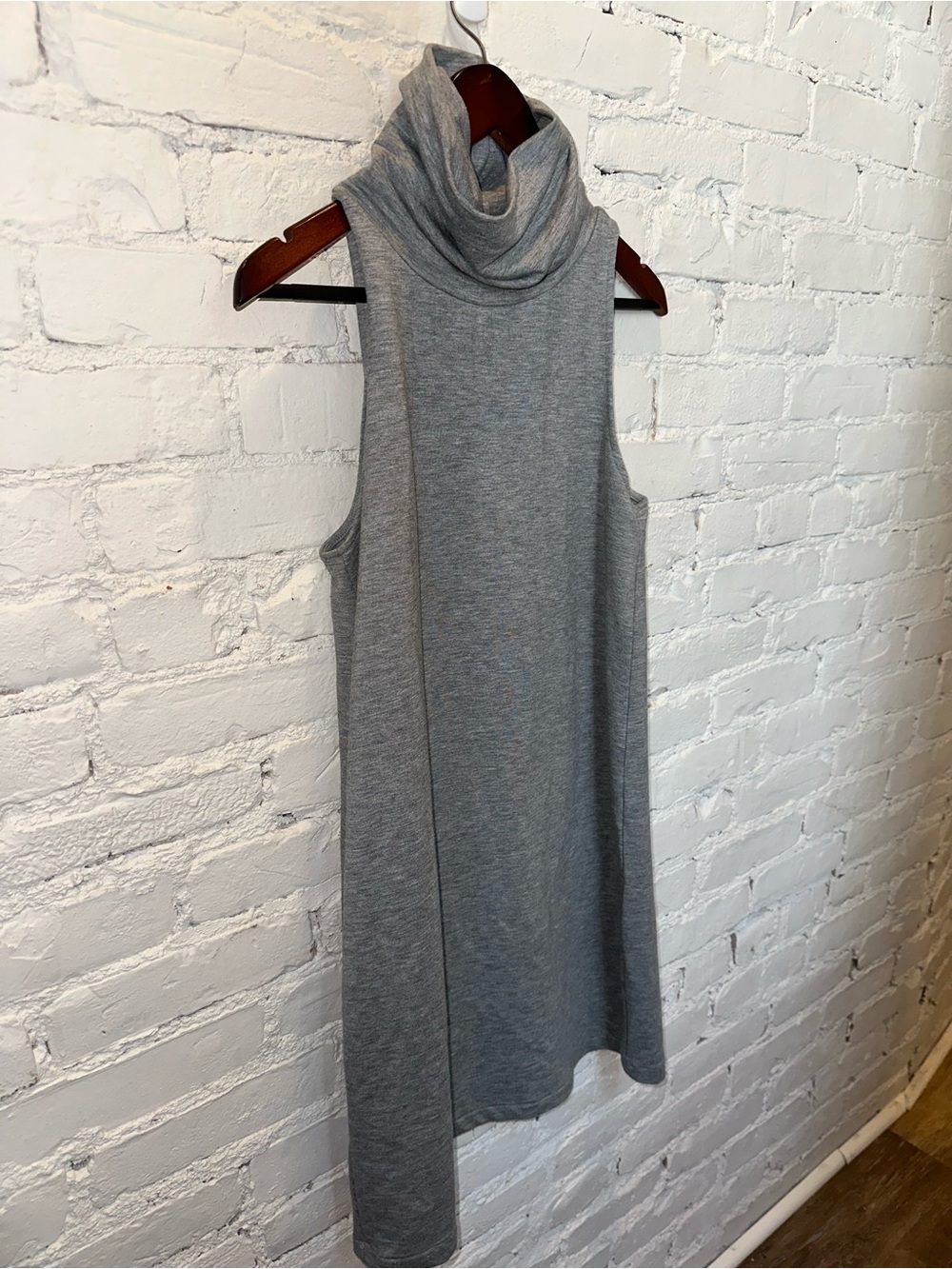 Leith Silver-Grey Sleeveless Turtleneck Dress